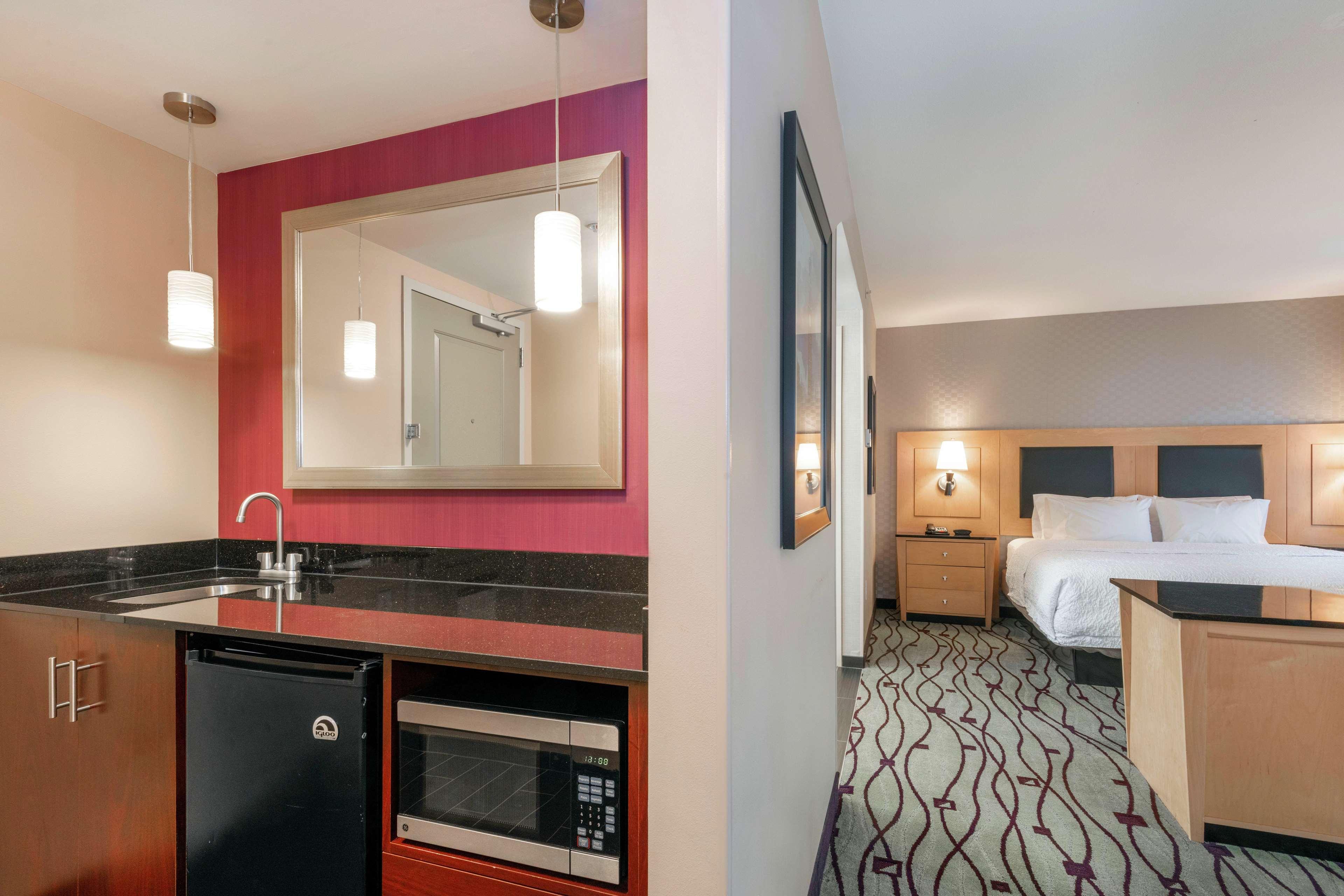 Hampton Inn & Suites Crabtree Raleigh Extérieur photo