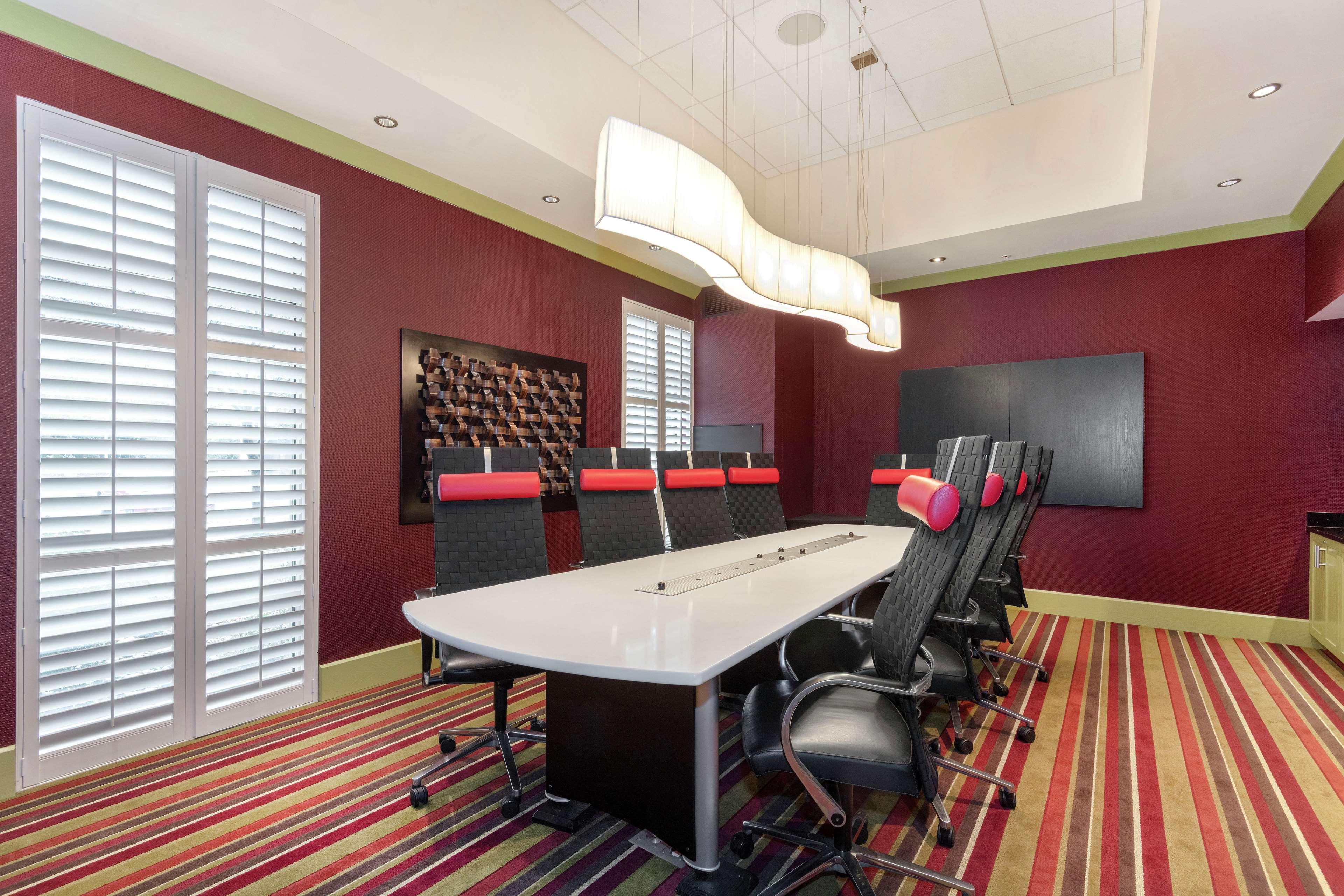 Hampton Inn & Suites Crabtree Raleigh Extérieur photo